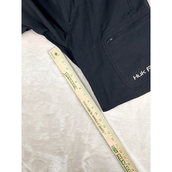 HUK Next Level 10.5" Fishing Shorts Men’s Medium Black Performance Stretch Cargo - Picture 5 of 8